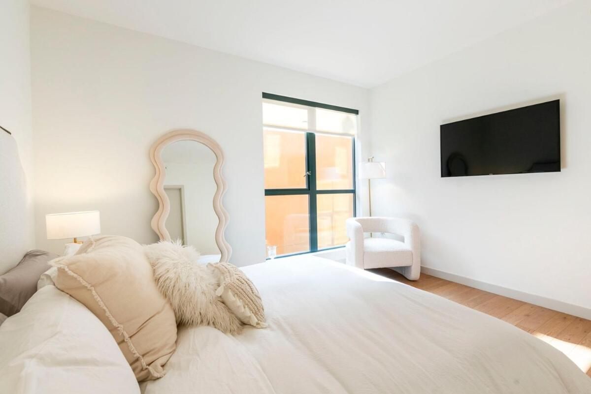 Apartment 2br Hollywood Luxurious *